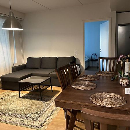Modern One Bedroom Apartment Nearby Airport ヴァンター エクステリア 写真
